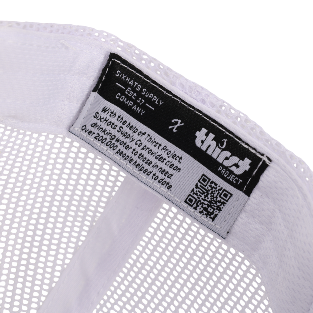 Black & White Mesh Tradesman Waterproof Hat